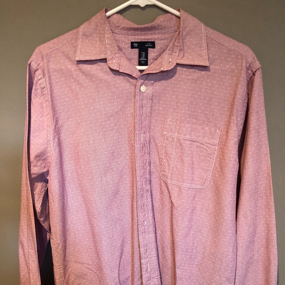 Gap button down size M